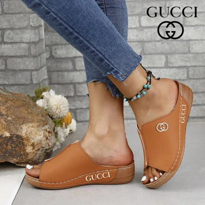 ᏀՍССI – Luxury Women’s Sandals with Iconic Logo